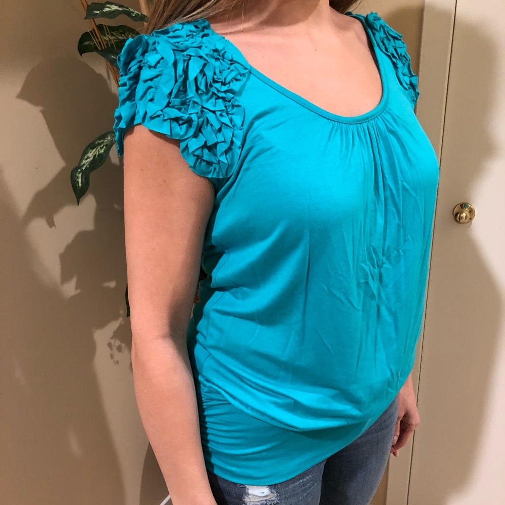 Women top by love culture